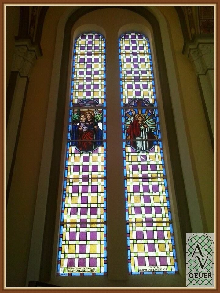 10628459_673821969376264_7473632473997441561_n (2).jpg